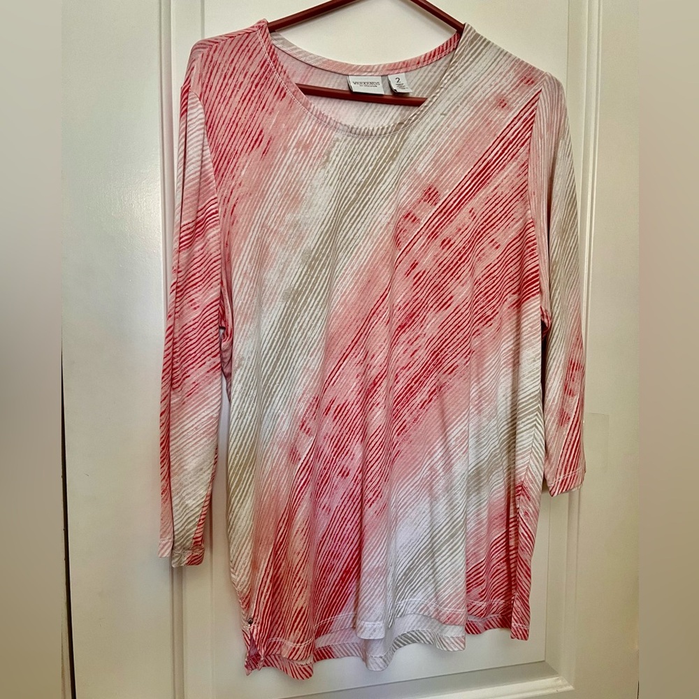 Chico’s size L 12/14 long sleeve t shirt diagonal stripe coral & tan on white